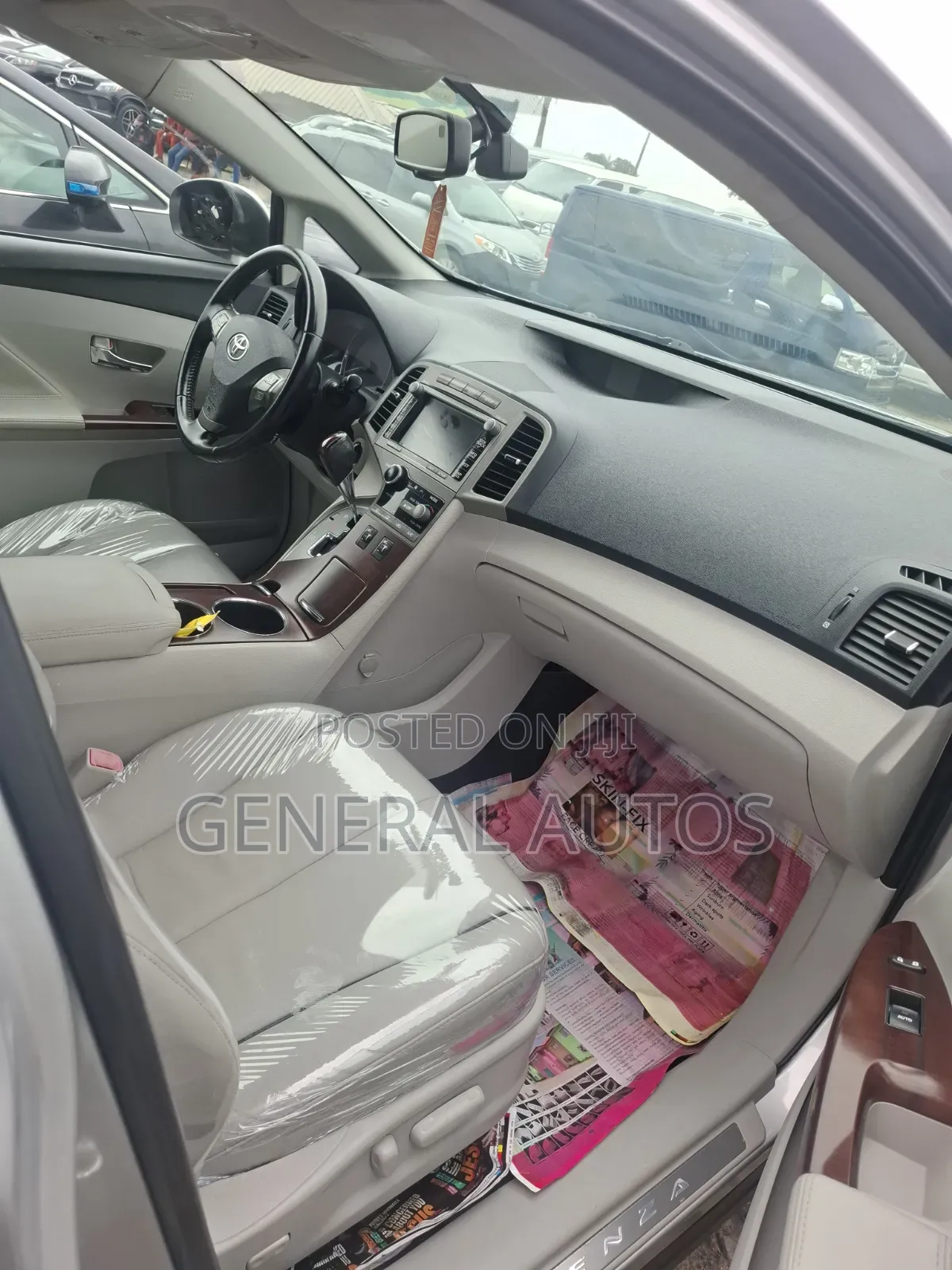 Toyota Venza 2012 Silver