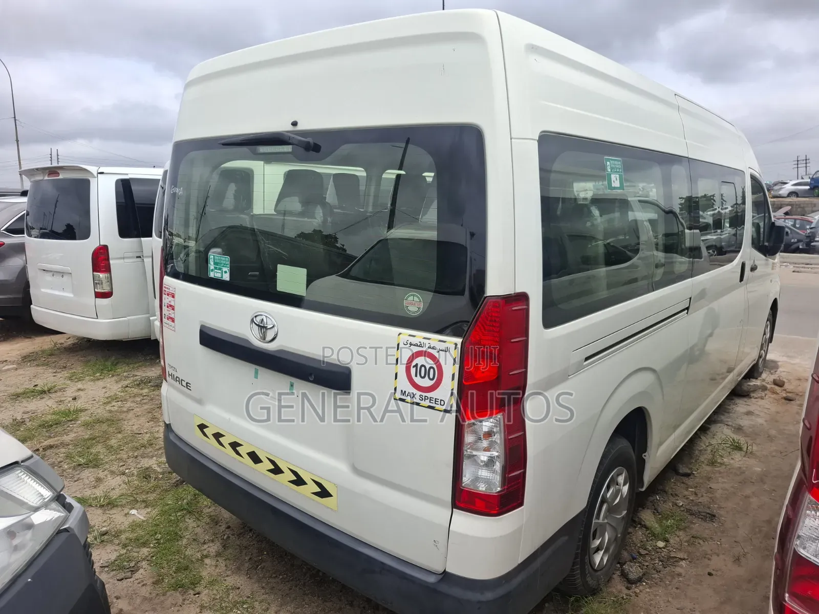 Toyota HiAce 2021 White