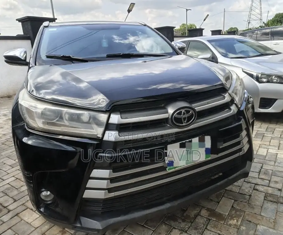 Toyota Highlander 2016 Black