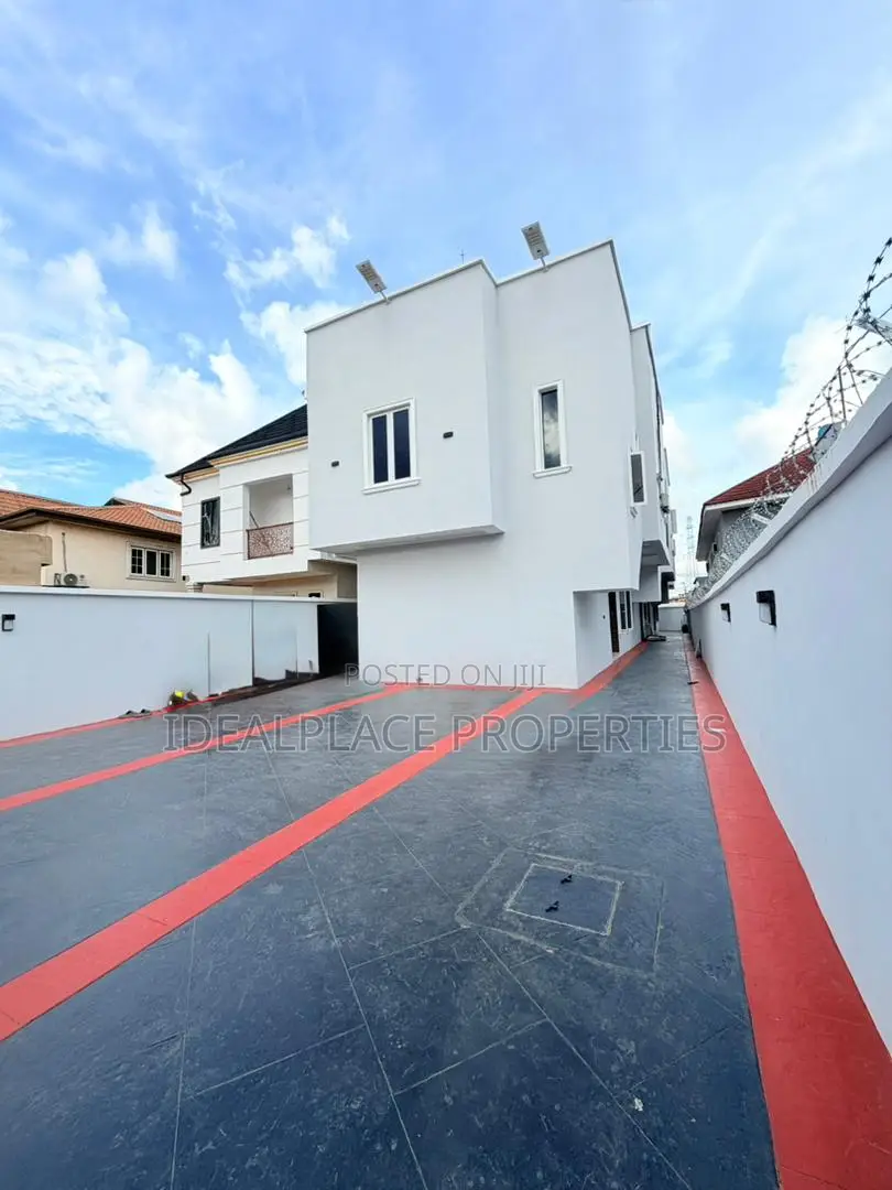 3bdrm Townhouse/Terrace in Gbagada for sale