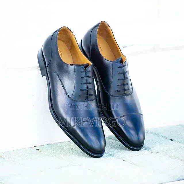 Black Men's Handmade Oxford Leather Shoes.