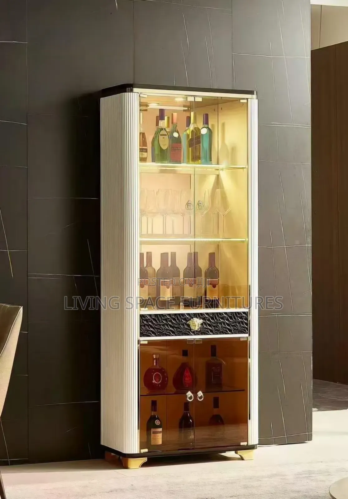 Newly Modern Wine Bar Unit