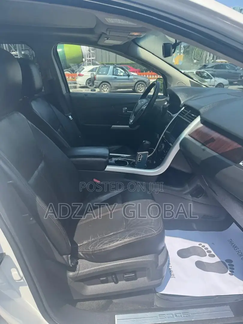 Ford Edge Limited 4dr AWD (3.5L 6cyl 6A) 2012 White