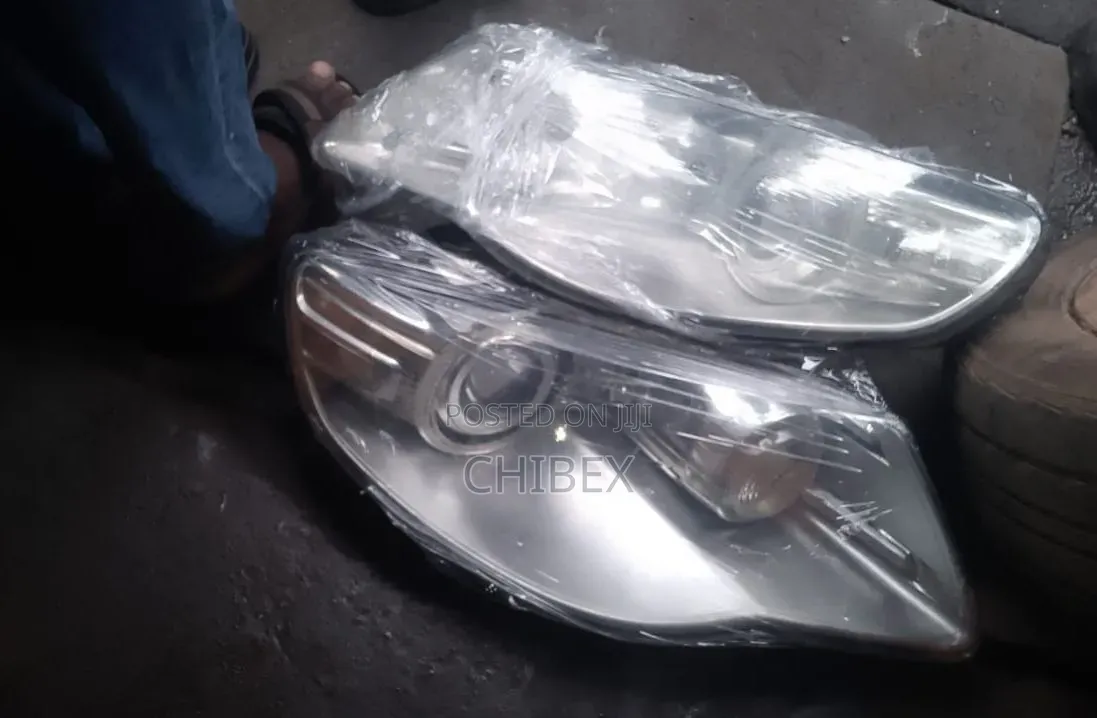 Set of Full Light for Volkswagen Touareg. 2008 Model. ( Tokunbo)