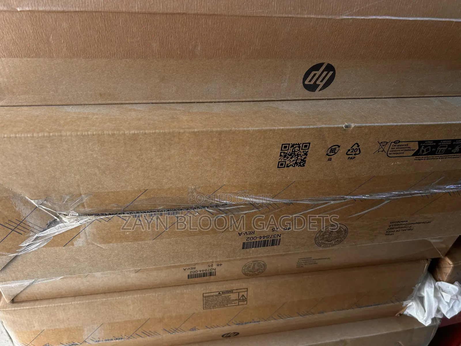 New Desktop Computer HP AiO 27 8GB Intel Core Ultra 5 SSD 512GB