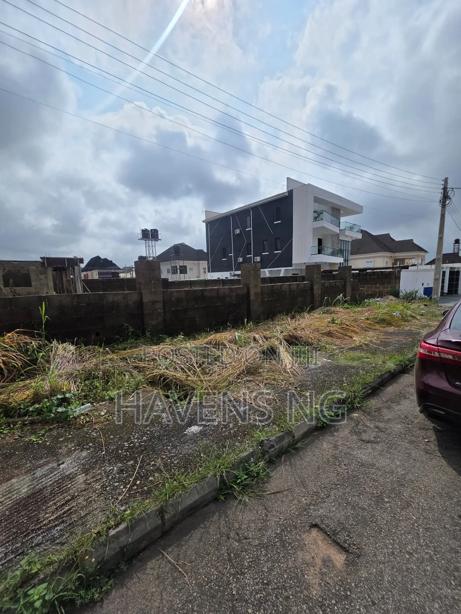861 SQM Prime Land for Sale in Kolapo Ishola Gra