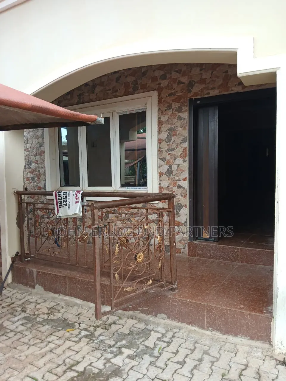 5bdrm Bungalow in Ipent 2, Lokogoma for rent