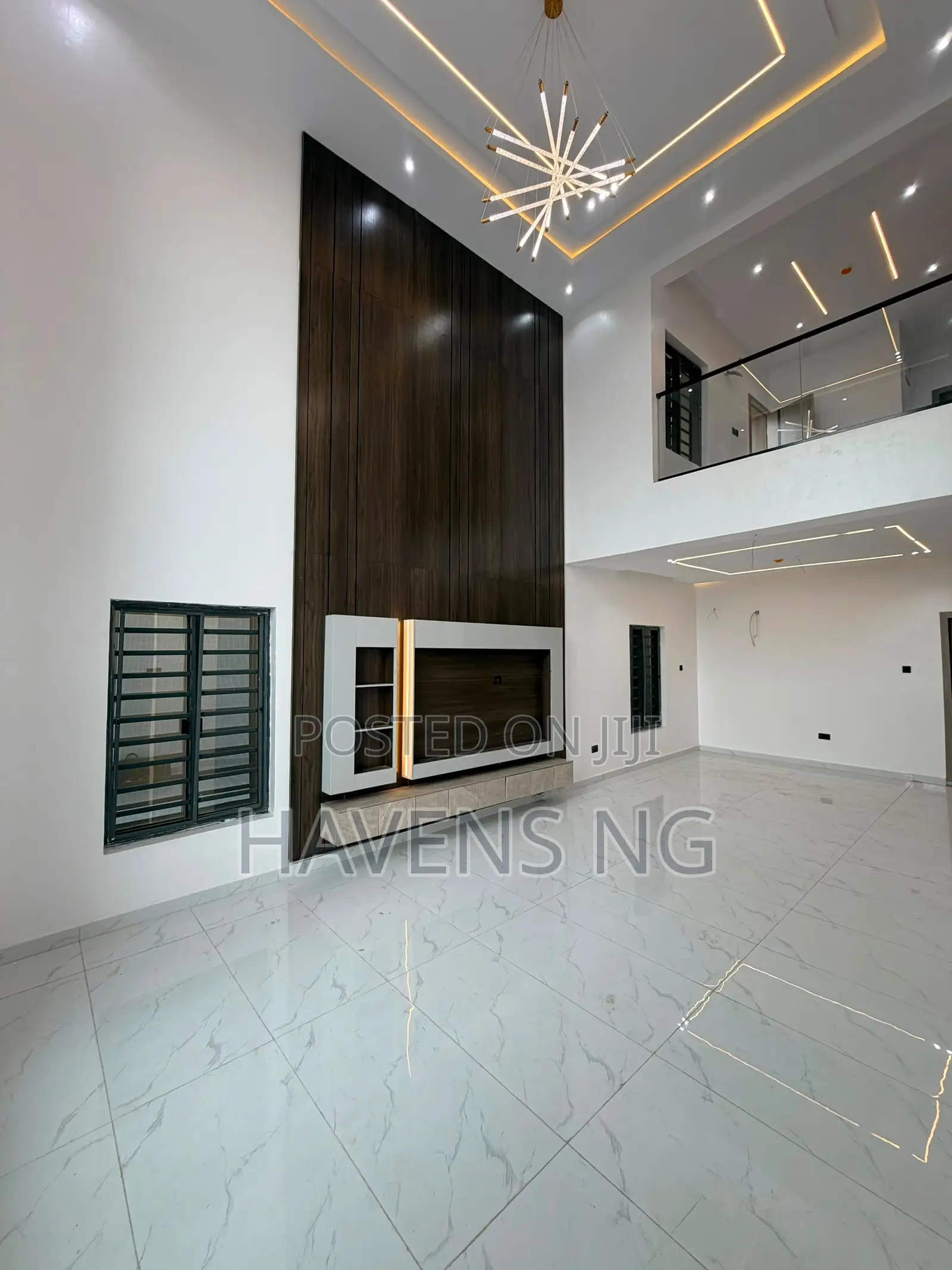4bdrm Duplex in Akobo for sale
