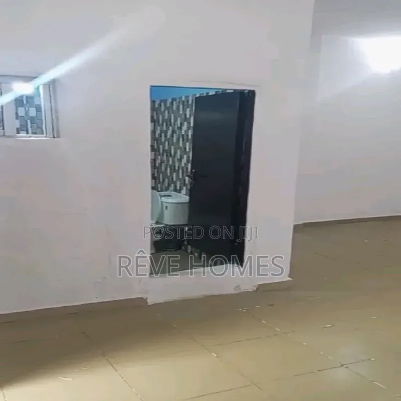 2bdrm Block of Flats in Ifako-Gbagada for rent