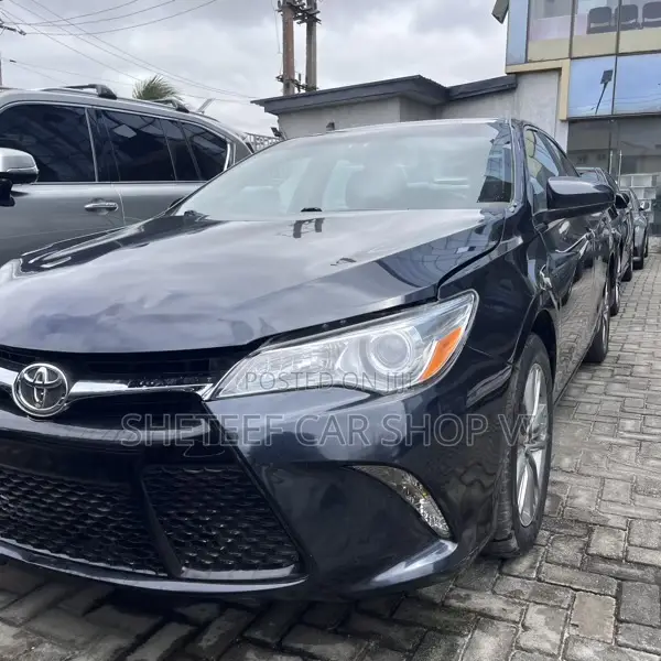 Toyota Camry SE 4dr Sedan (2.5L 4cyl 6A) 2016 Blue