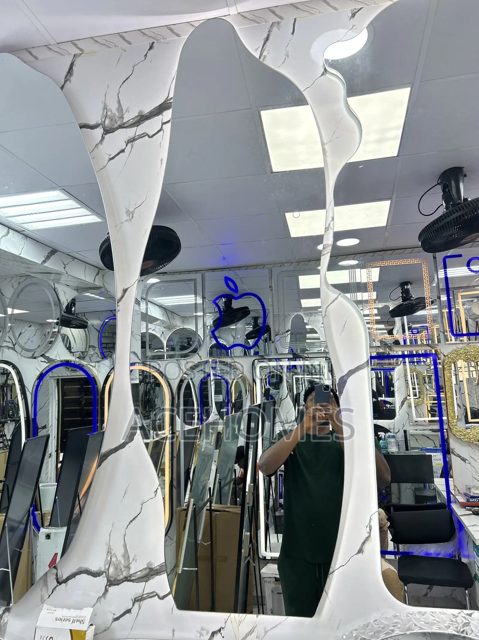 Exclusive Luxury Mirror LED