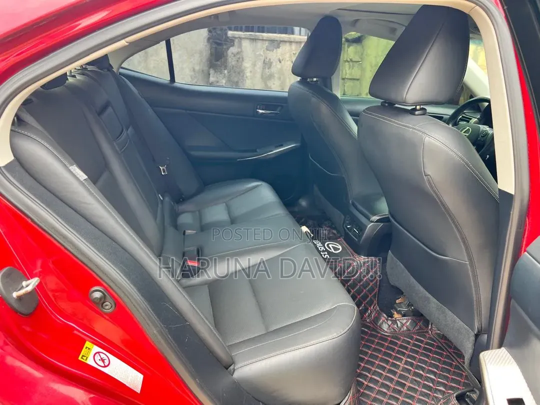 Lexus IS 2014 Red