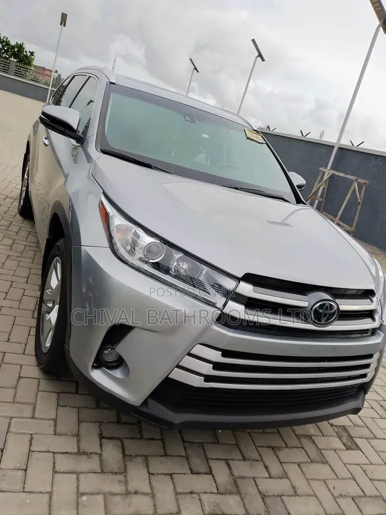 Toyota Highlander 2016 Silver