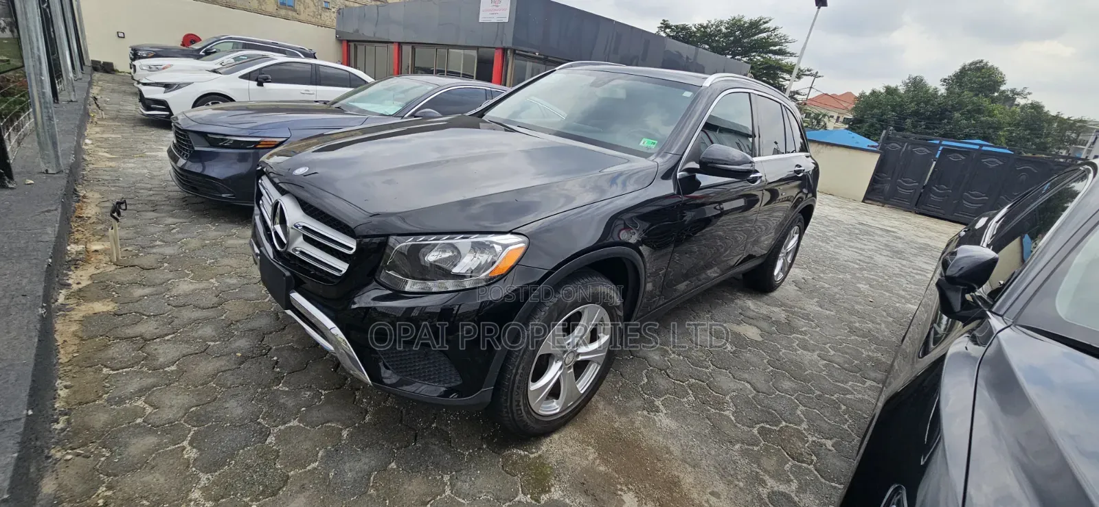 Mercedes-Benz GLC-Class 2016 Black