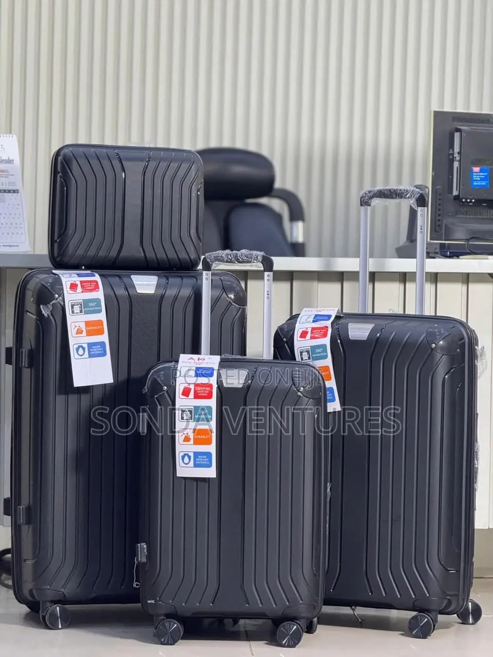 High Quality AK Unbreakable “4 Sets” Luggage Box