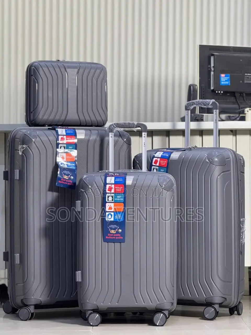 High Quality AK Unbreakable “4 Sets” Luggage Box