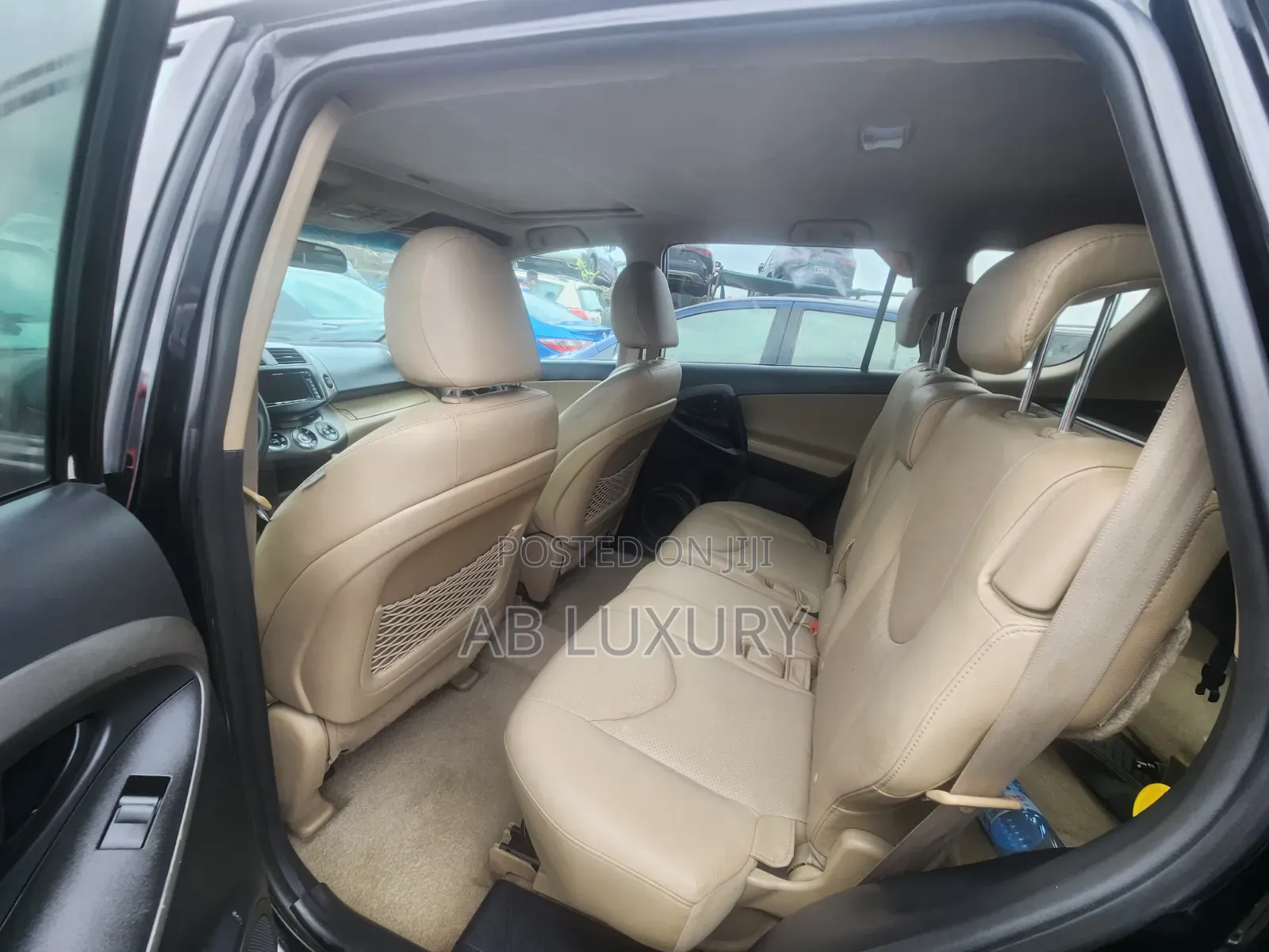 Toyota RAV4 2010 Black