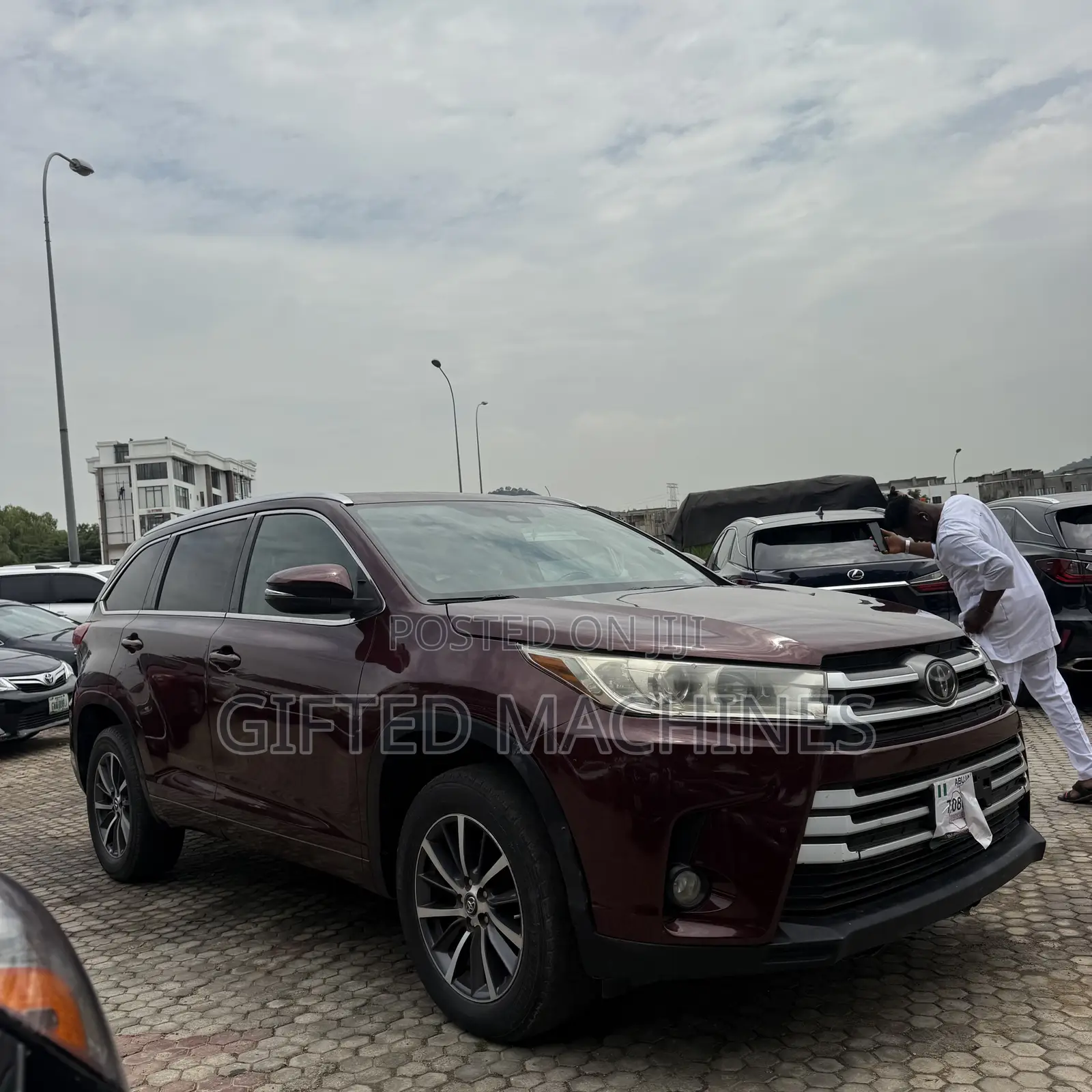 Toyota Highlander 2017 Red