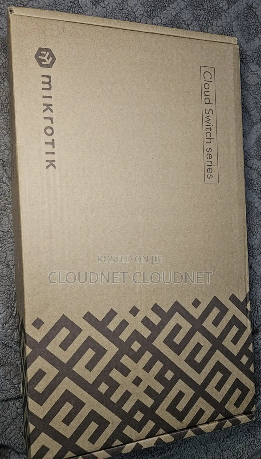 MikroTik CRS326-24S+2Q+RM Cloud Switch 24 Port Gigabit