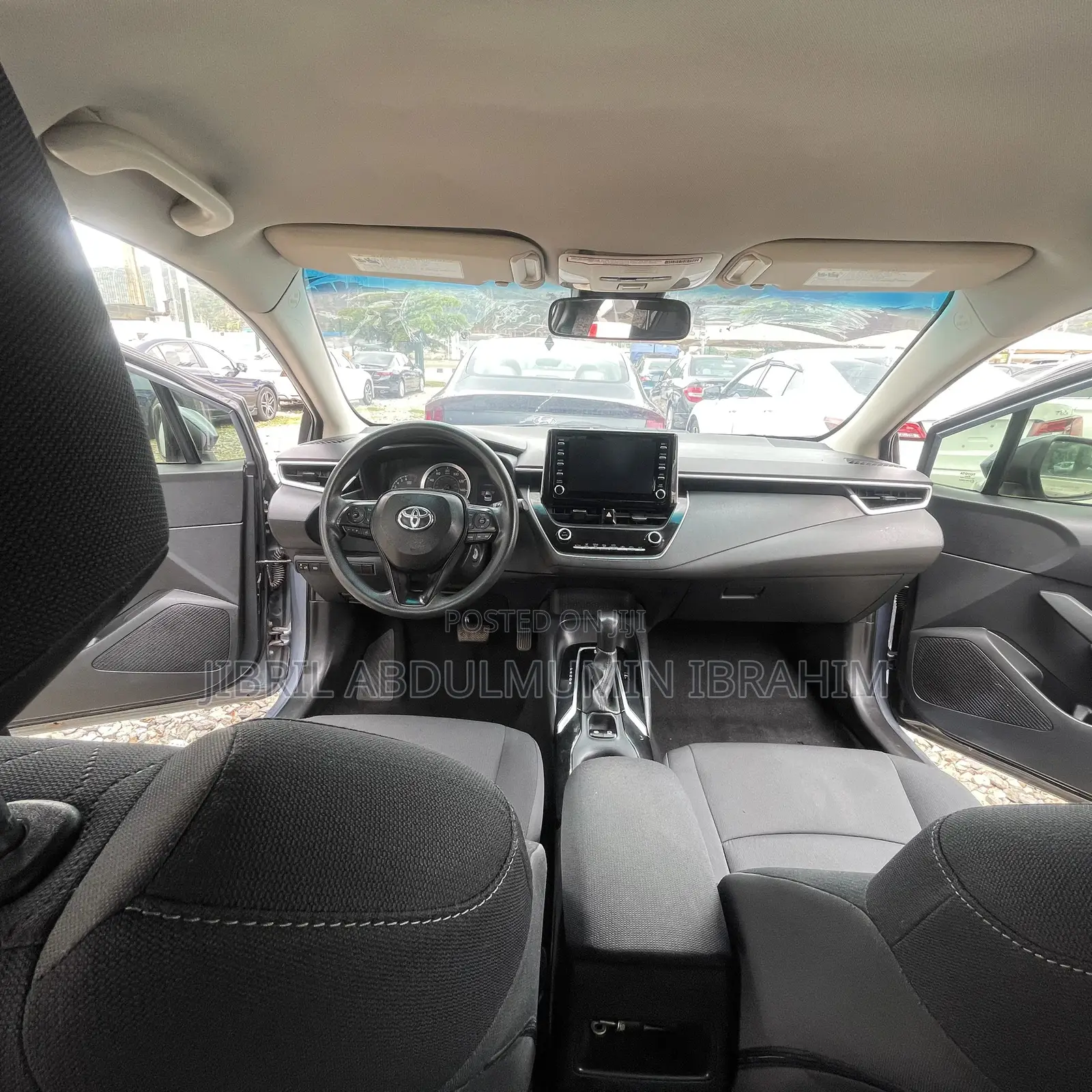 Toyota Corolla LE 2020 Blue
