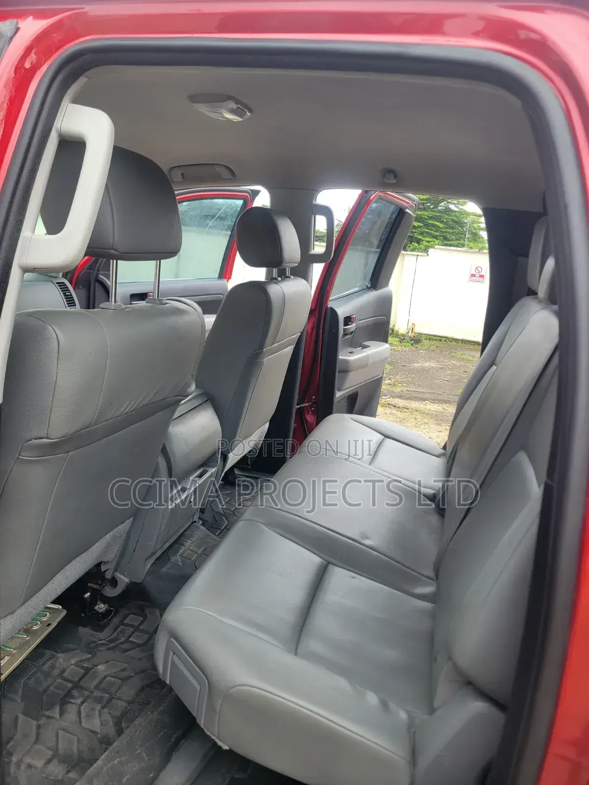 Toyota Tundra 2013 Red