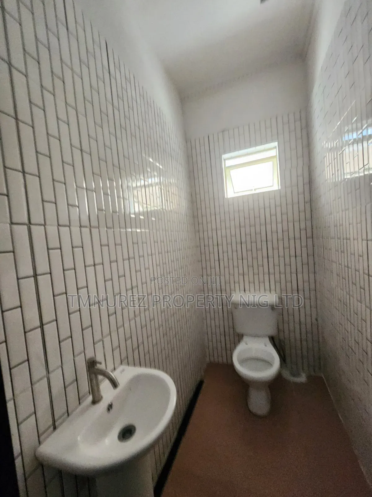 Mini Flat in Lekki Phase 1 for rent