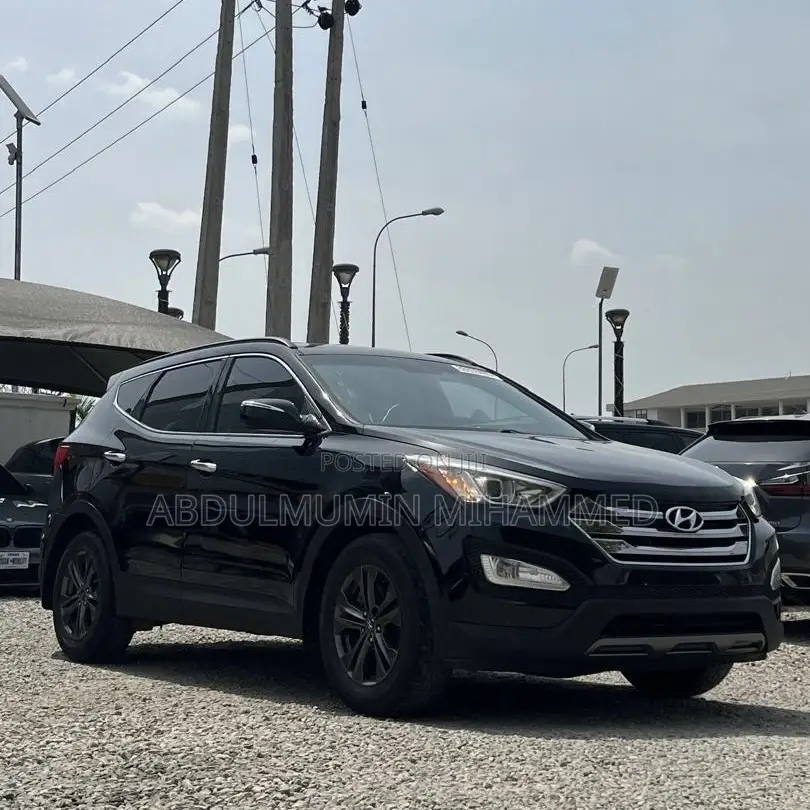 Hyundai Santa Fe 2014 Black