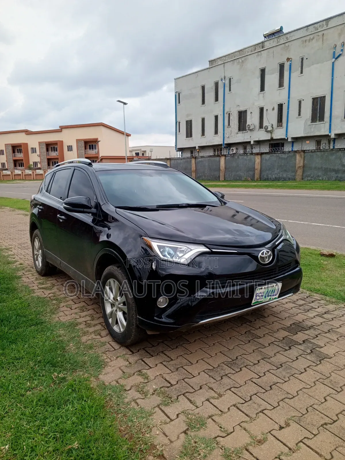 Toyota RAV4 2017 Black