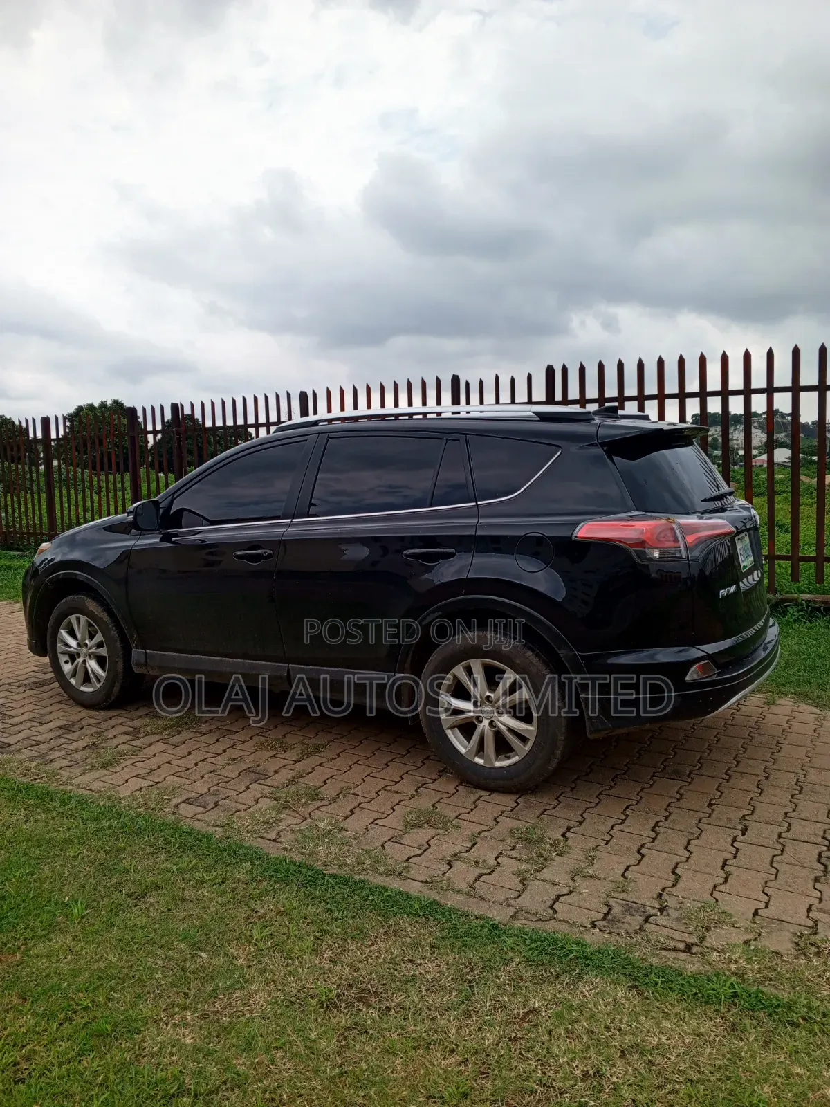 Toyota RAV4 2017 Black