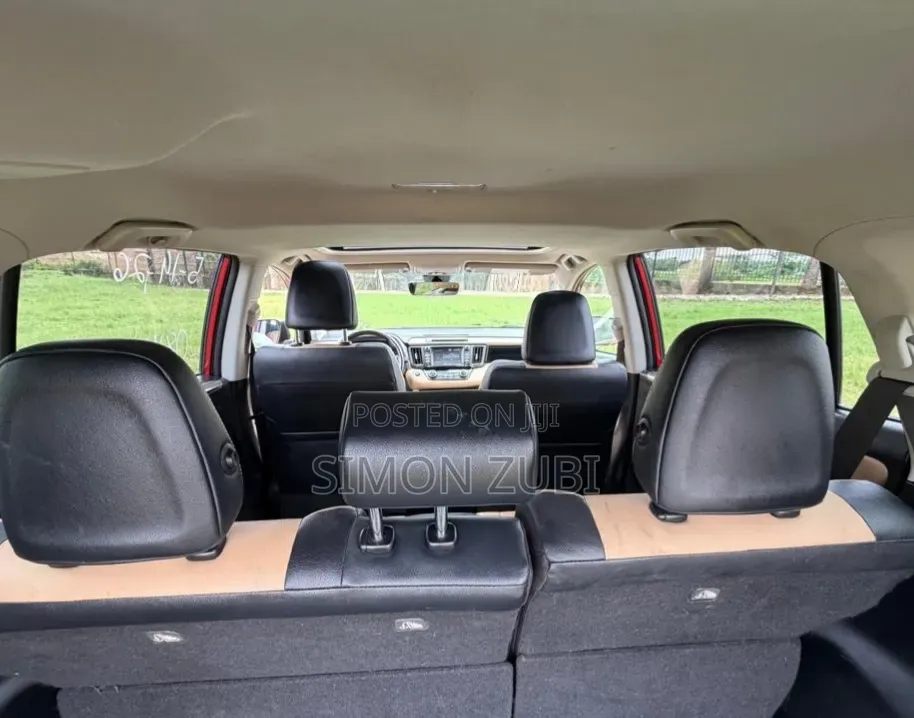 Toyota RAV4 2016 Red