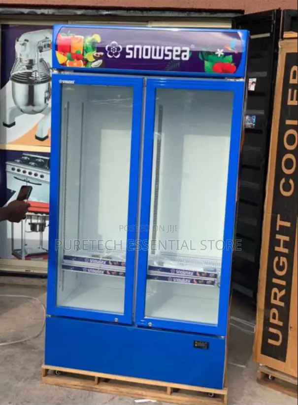 Snowsea Showcase Chiller Double Door 700liters