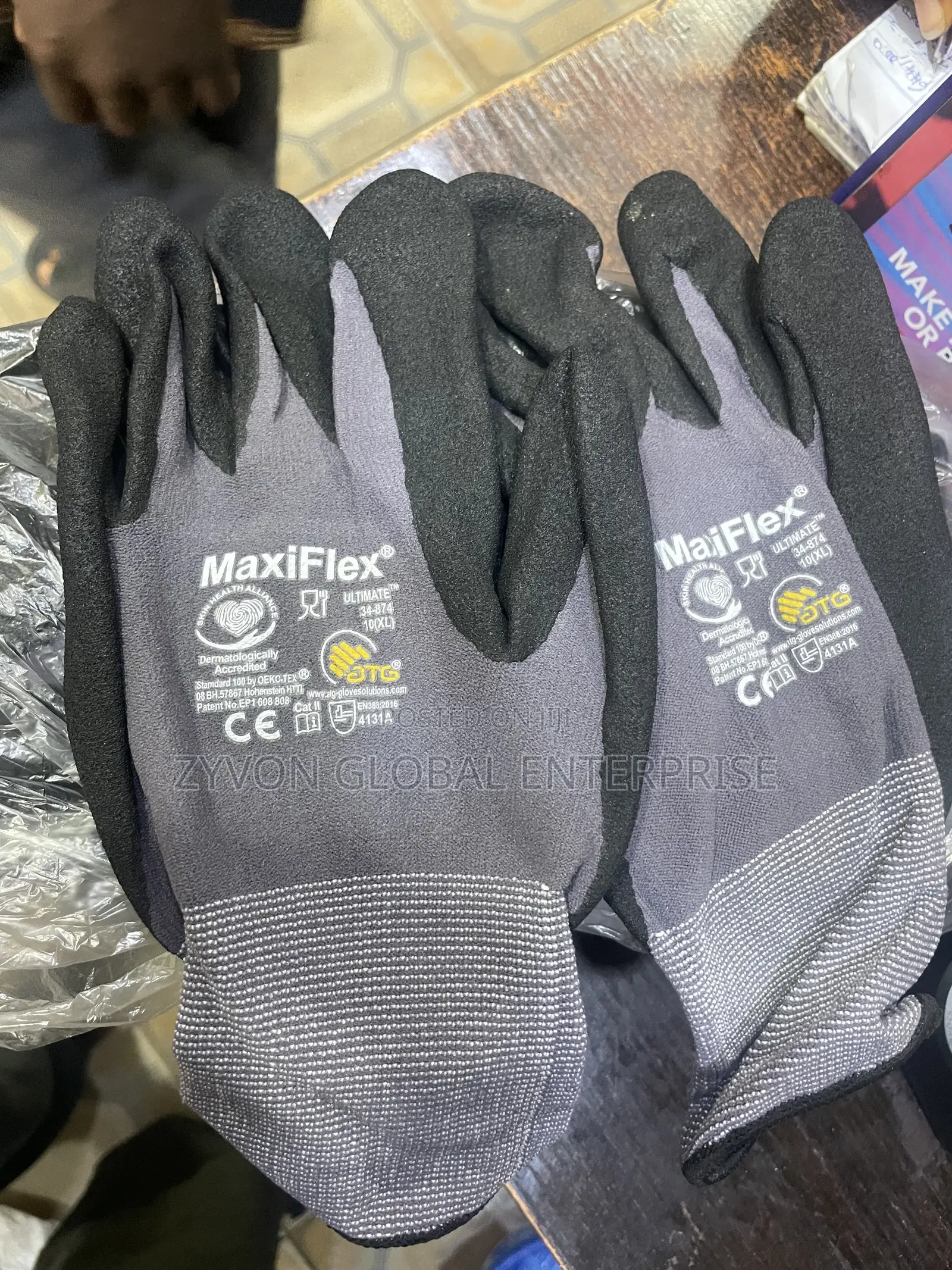 Anti Cut Hand Glove