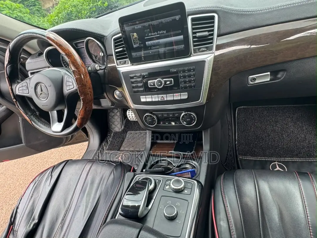 Mercedes-Benz GLE-Class 2018 Black