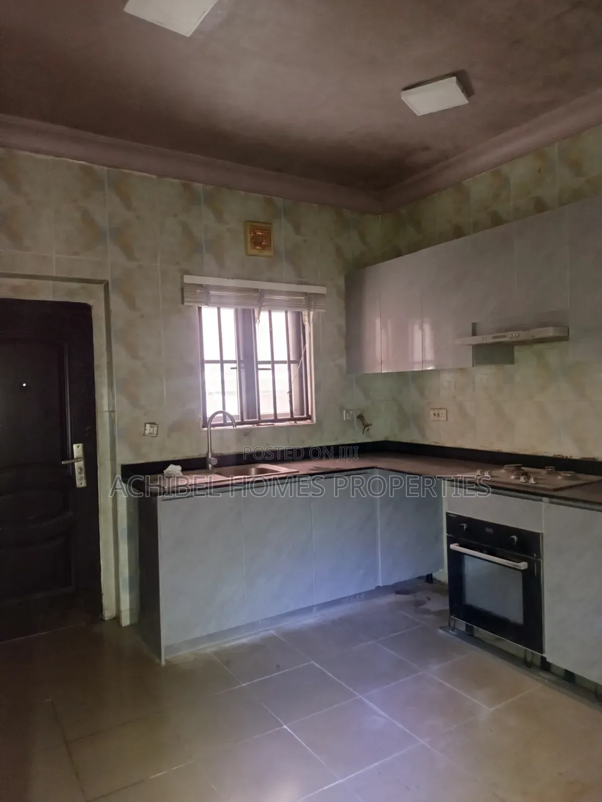 4bdrm Duplex in Off Freedom Way, Lekki Phase 1 for rent