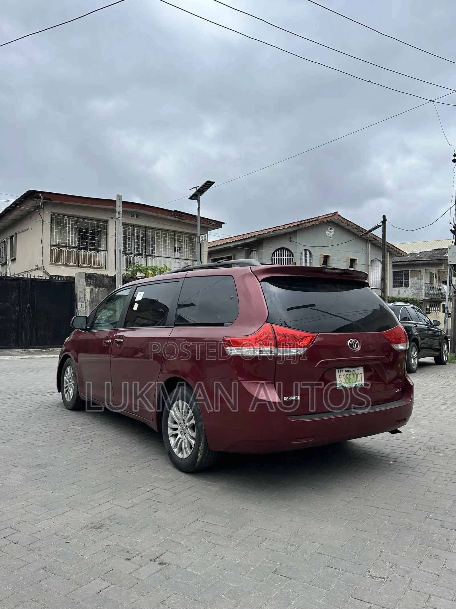 Toyota Sienna XLE 7 Passenger 2011 Red