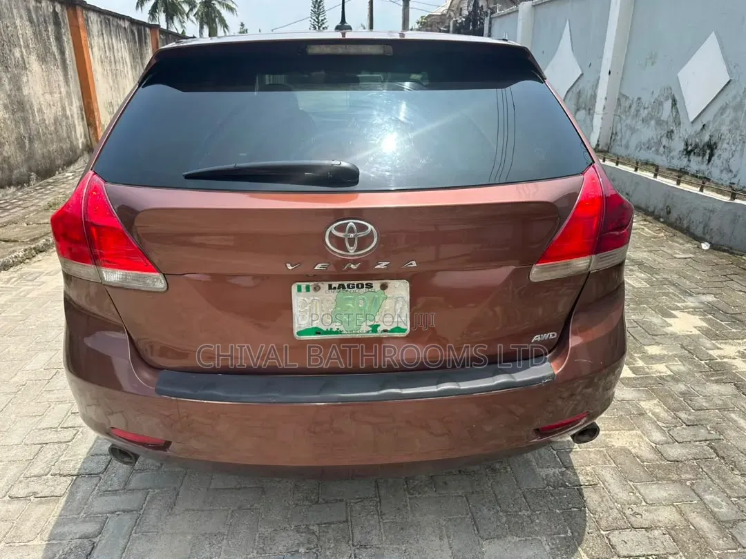 Toyota Venza 2010 Brown