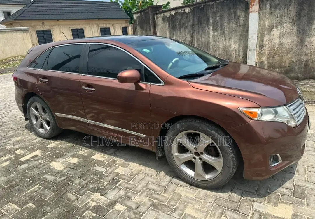 Toyota Venza 2010 Brown