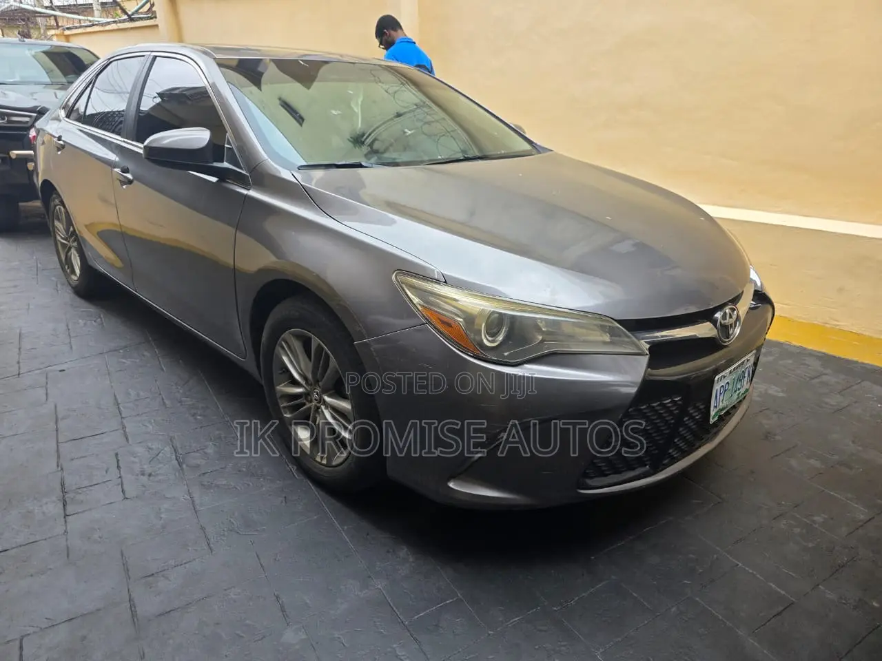 Toyota Camry 2016 Gray