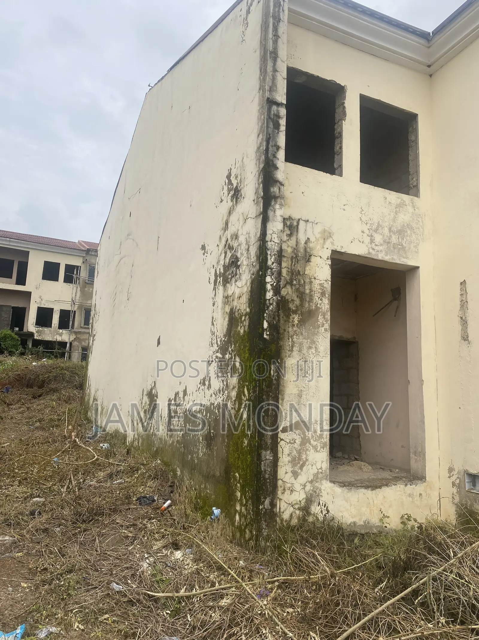 3bdrm Duplex in Asokoro for sale
