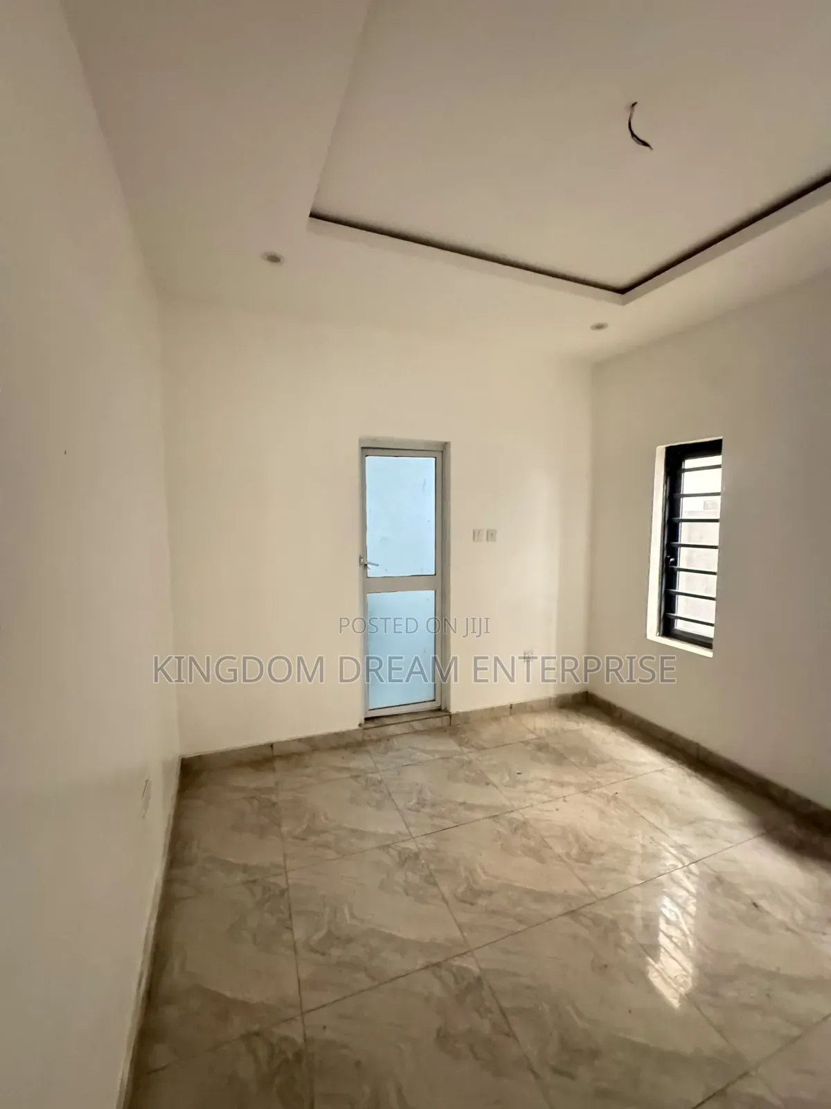 2bdrm Apartment in Ologolo Lekki Lagos for sale