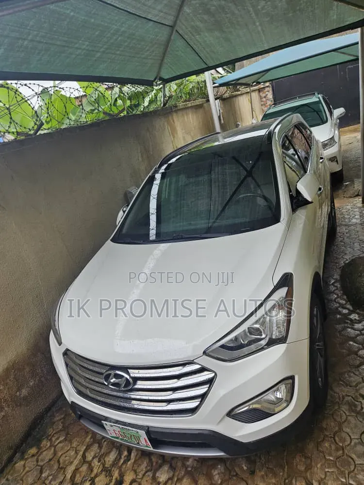 Hyundai Santa Fe 2015 White