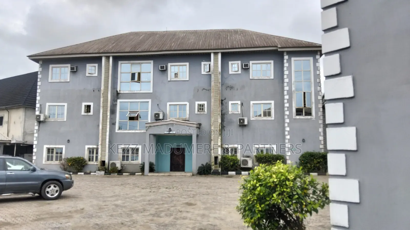 For Sale : 45 Rooms Hotel Near Obirikwere Flyover Port Harcourt