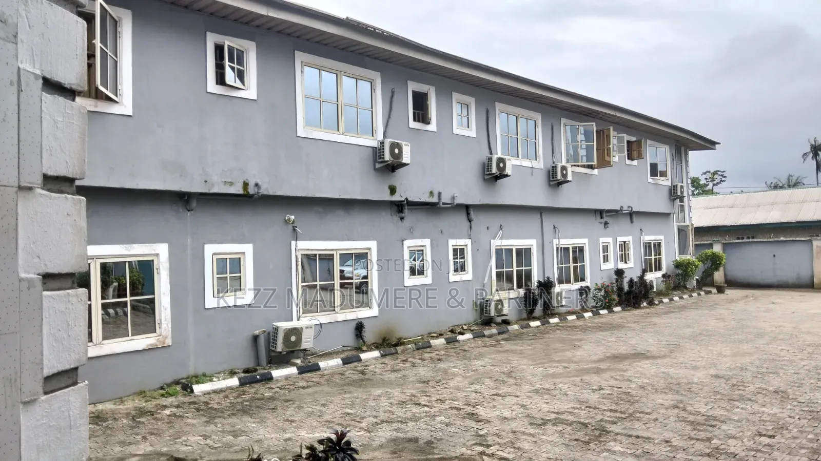For Sale : 45 Rooms Hotel Near Obirikwere Flyover Port Harcourt
