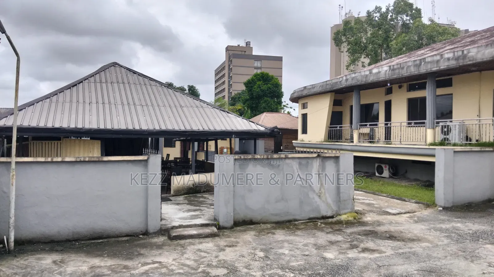 For Sale : Partially Functional 31 Rooms Hotel at New Gra, Ph