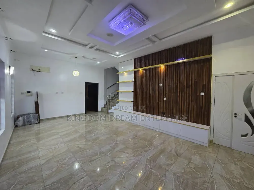 5bdrm Duplex in Agungi Lekki Lagos for rent