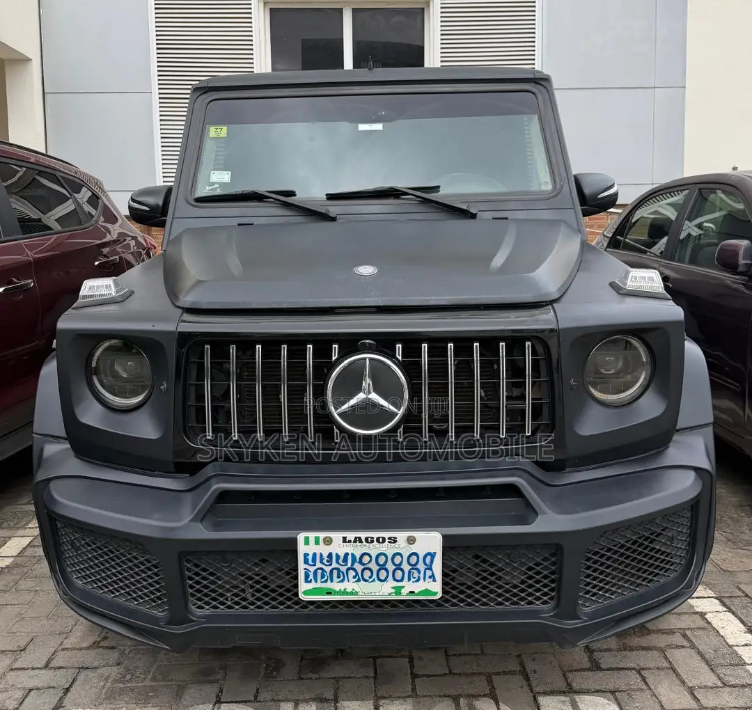 Mercedes-Benz G-Class Base G 550 AWD 2012 Black