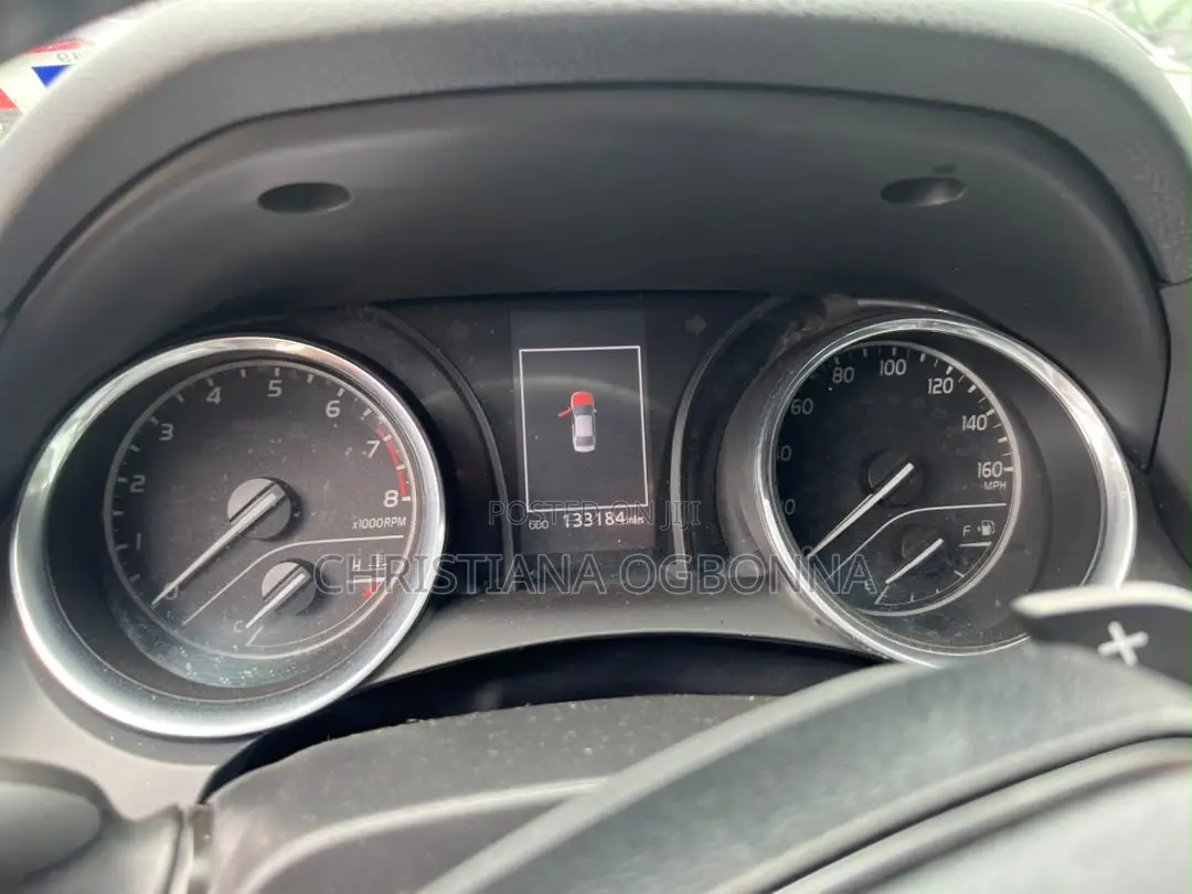 Toyota Camry 2019 Gray
