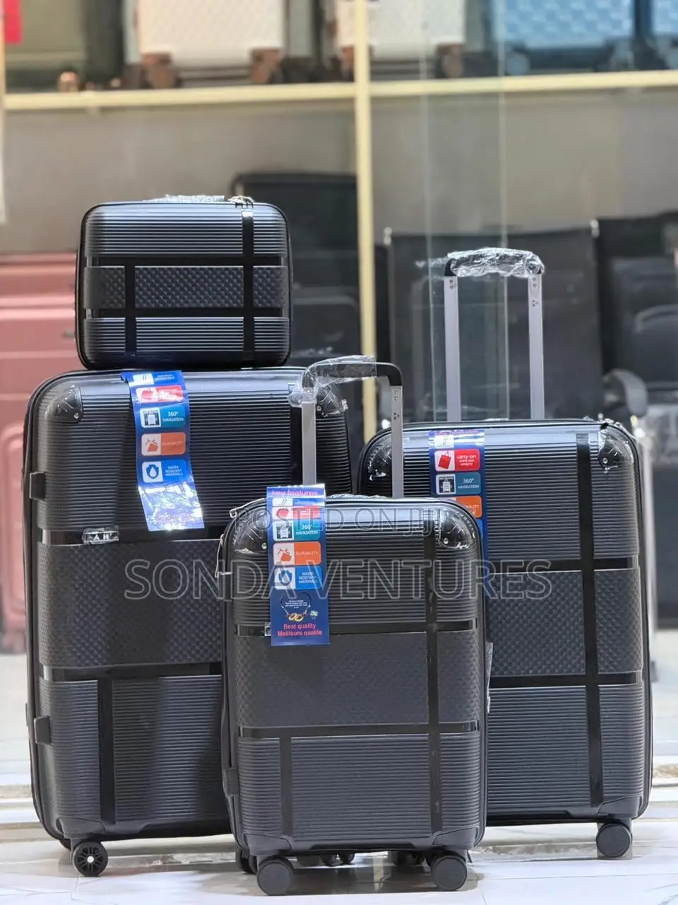 AK Premium 4-Piece Unbreakable Rubber Luggage Set.