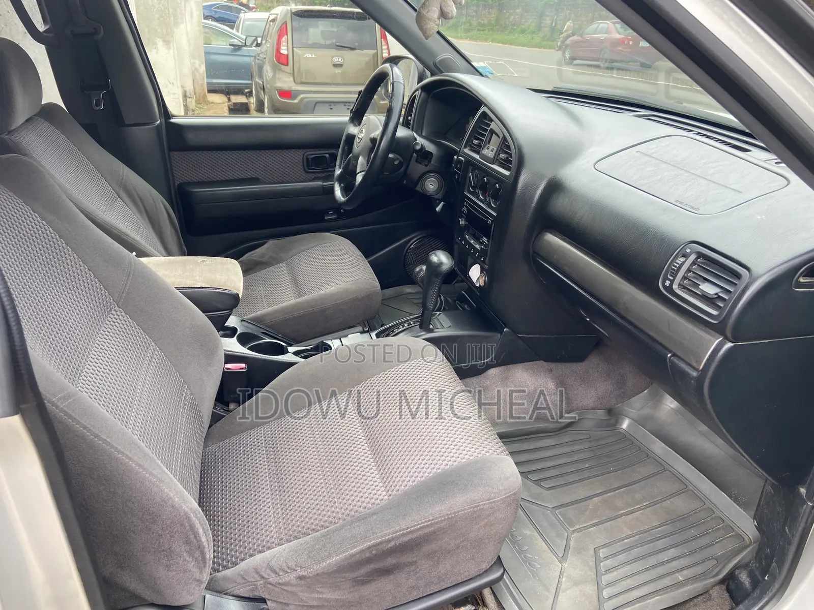 Nissan Pathfinder SE AWD SUV (3.5L 6cyl 4A) 2003 Silver