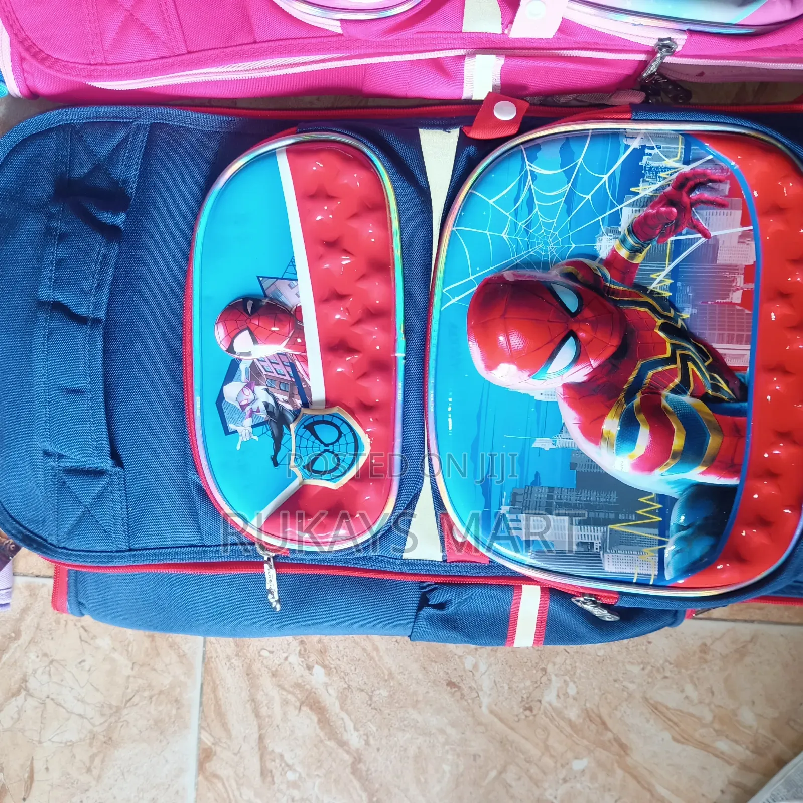 18cm Stock All Round Zip Character School Bagbag